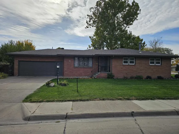 1921 28th St, Columbus, NE 68601