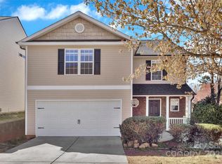 4635 Christenbury Hills Ln, Charlotte, NC 28269
