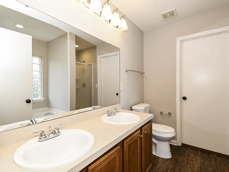 12616 Pine Marsh Way — Photo 11