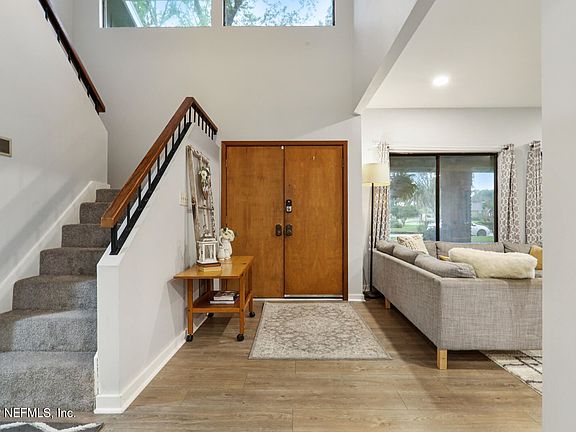 4th image of 4447 Beacon Dr W