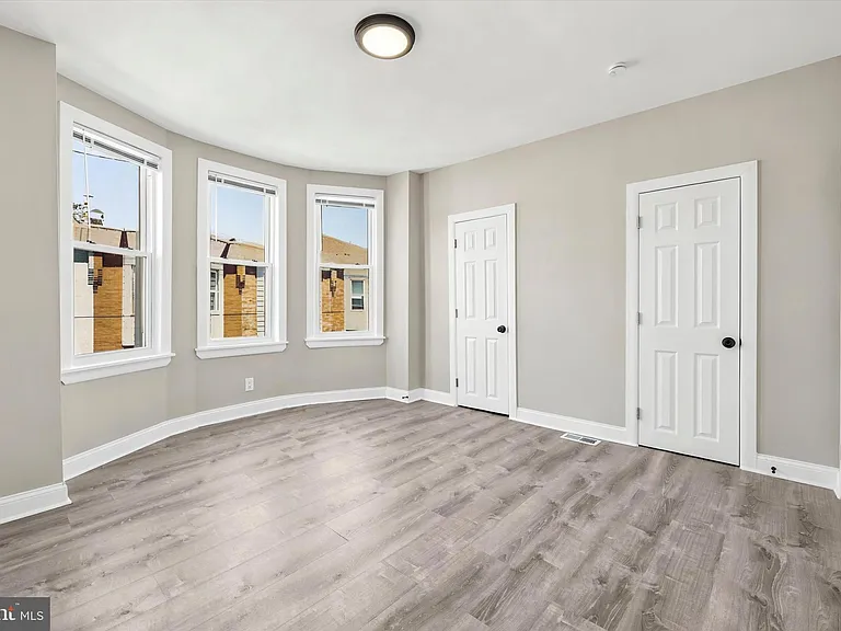 3027 Agate St — Photo 11