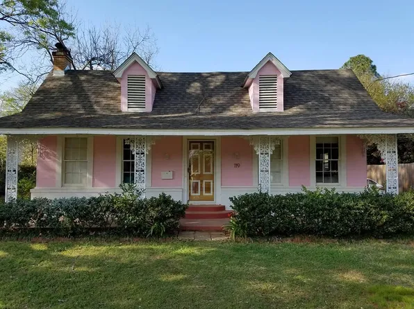 119 Elm St #A, Nacogdoches, TX 75965