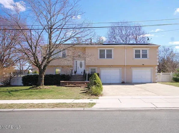 440 Smith Court, Cliffwood, NJ 07721