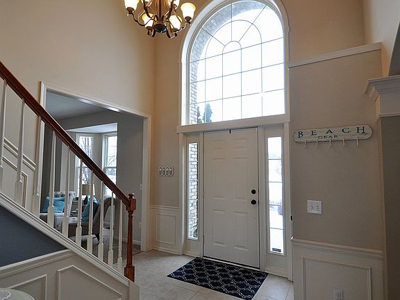 2nd image of 3559 Bellcrest Dr