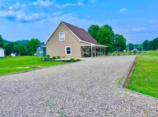 3195 King Rd, Barboursville, WV 25504