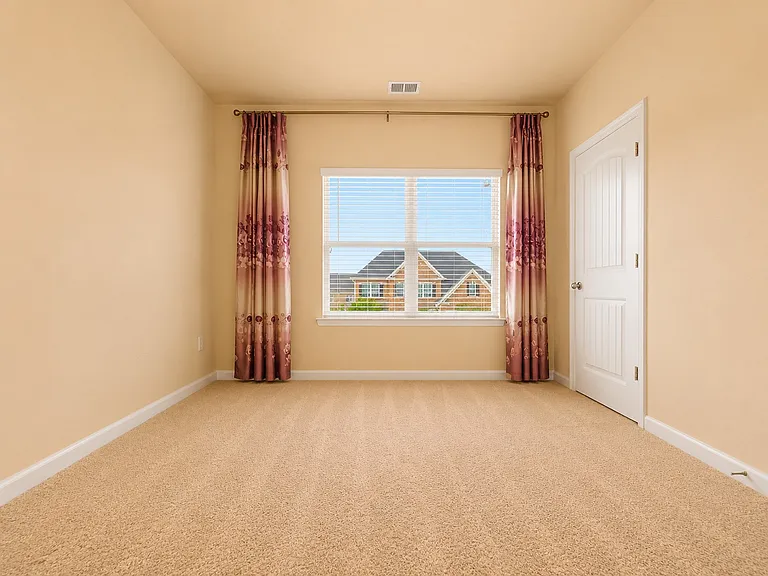 1856 Hanover West Dr — Photo 24
