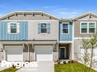 599 Cherry Ridge Dr, Orange Park, FL 32065