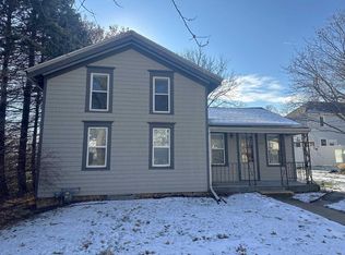 2110 9th St, Monroe, WI 53566