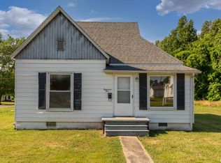 1005 W Adams St, Herrin, IL 62948