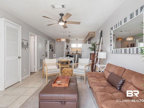 4th image of 930 W Beach Blvd #126
