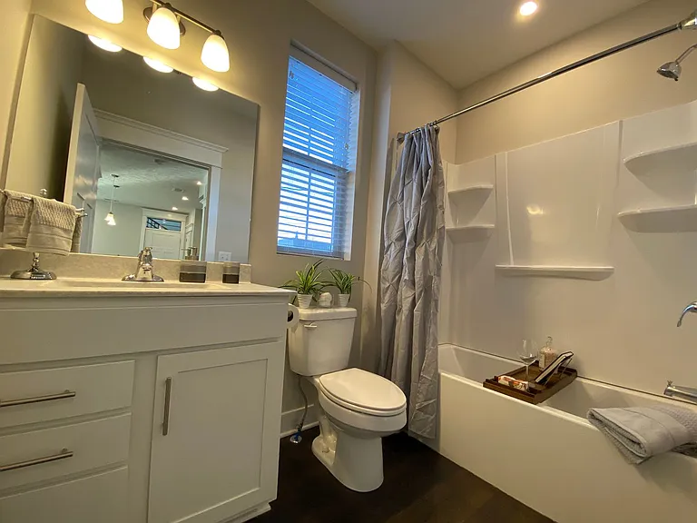 7630 Park Dr #214 — Photo 8