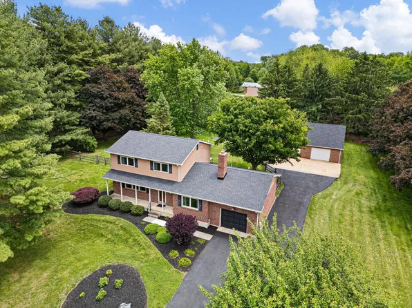 20 Hackney Dr, Bear, DE 19701