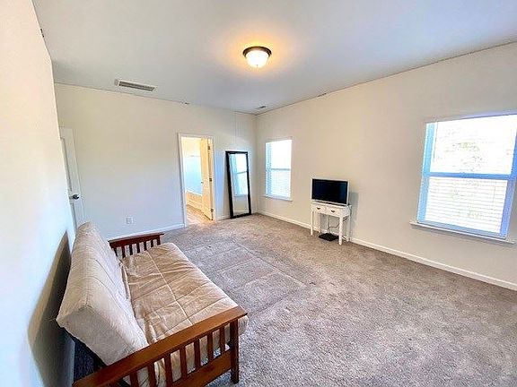 5th image of 224 Timberline Oak Dr