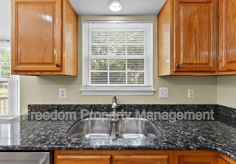 9140 Worthington Dr — Photo 22