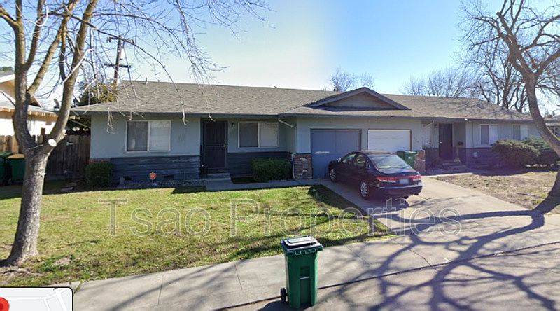 1st image of 858 Pio Pica Ave