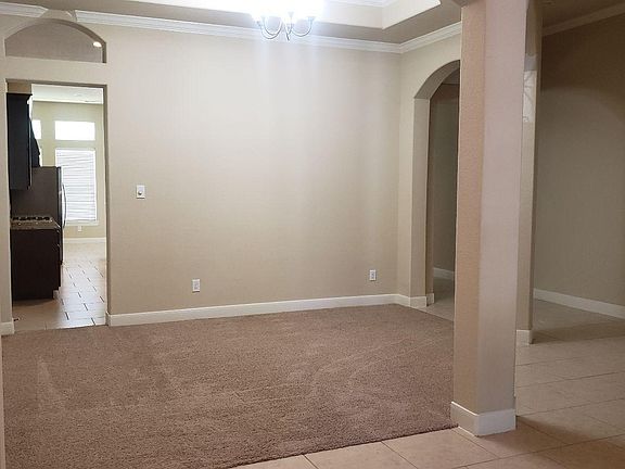 4th image of 105 Lamar Canyon Ln
