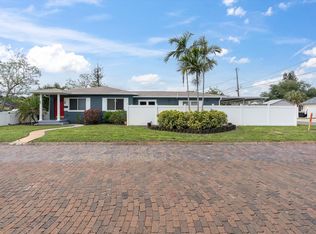 200 62nd St N, Saint Petersburg, FL 33710