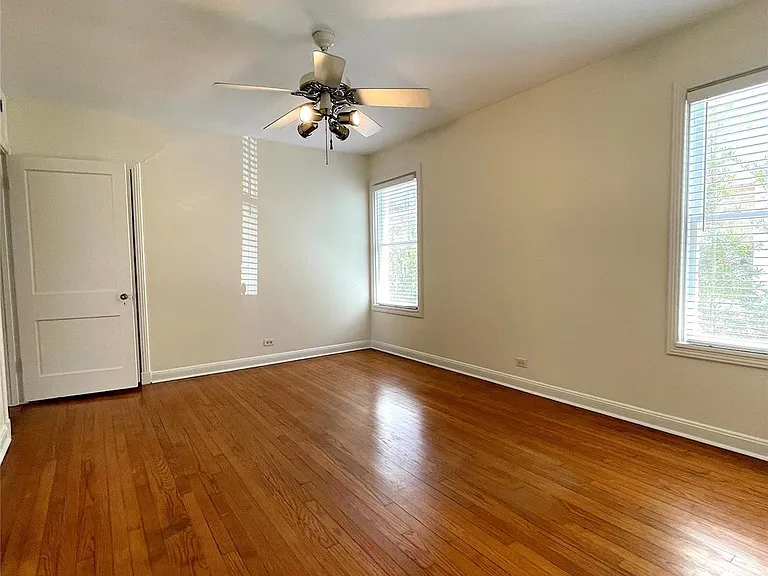 2102 Milford St #1 — Photo 16