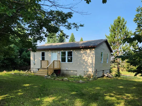 16057 155th Ave, Leroy, MI 49655