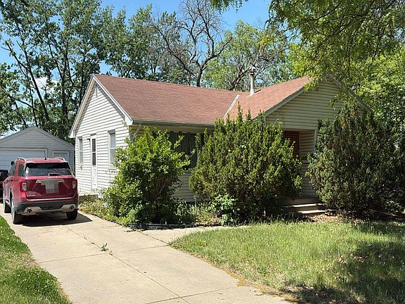 3rd image of 1239 N 67th St