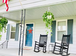 2920 Colonial Garden Rd, Evansville, IN 47715