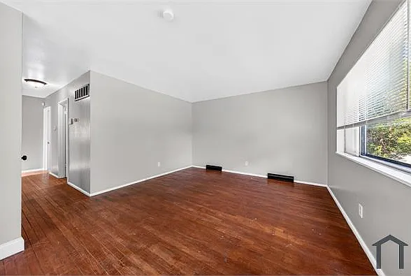 534 Alcove Ave — Photo 10