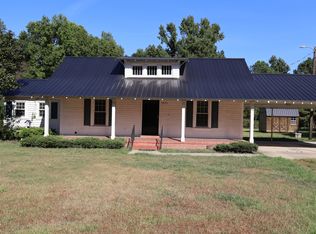 1691 Holly Grove Rd, Benson, NC 27504