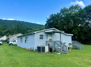 407 Hotwater Rd, Soddy Daisy, TN 37379