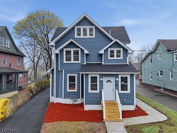 3rd image of 82 Grove St