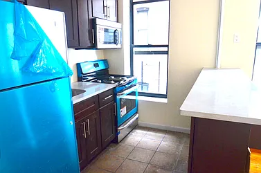 Rented by CITY SKYLINE REALTY INC