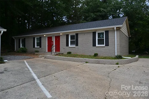 1212 Essex Ave #3 Photo 1