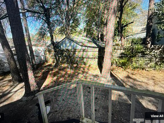 2nd image of 1702 Bragg Blvd