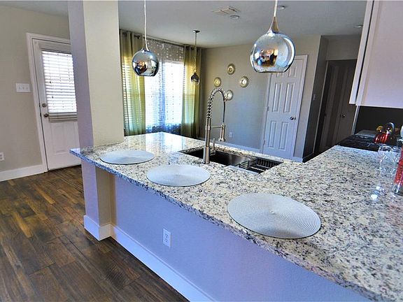 5th image of 1144 Honeywell Dr