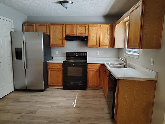 5th image of 5596 Glen Ridge Bnd