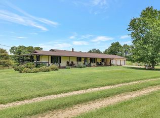 200 Crum Ln, Chuckey, TN 37641