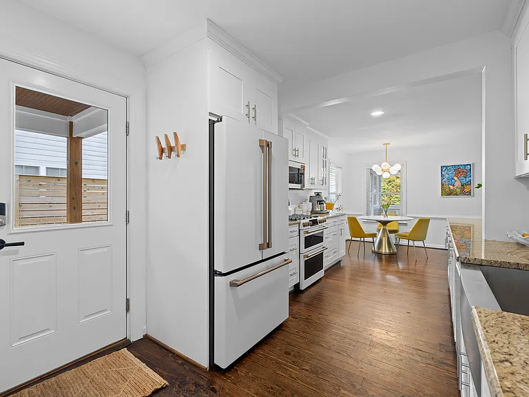 809 Virginia Ave — Photo 25