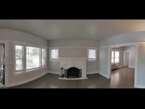 2400 F St, Sacramento, CA