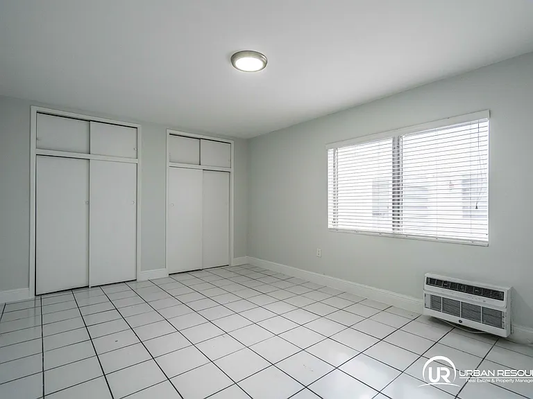 7931 East Dr #301 — Photo 17