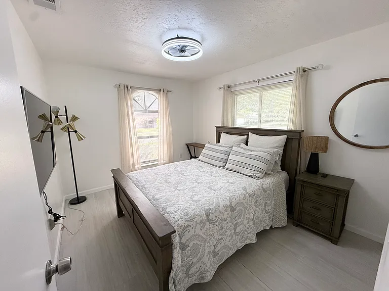 2420 Briar Oak Cir — Photo 75