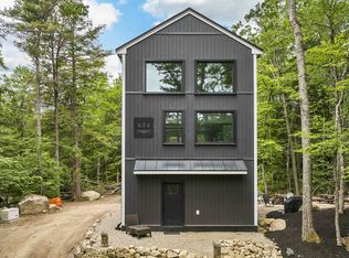 111 Towle Farm Rd, Wakefield, NH 03830
