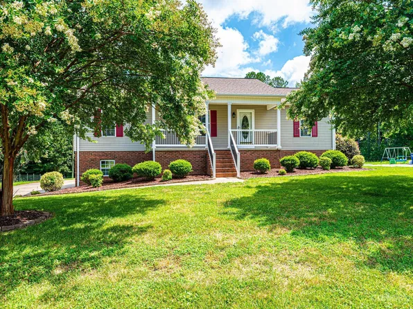 5682 Gratitude Ln, Granite Falls, NC 28630