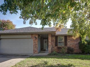 4418 W Madison St, Springfield, MO 65802