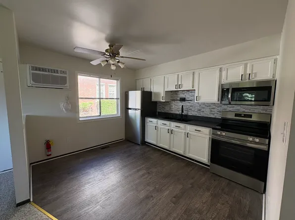 1834 Mill St #1834A, Lincoln Park, MI 48146