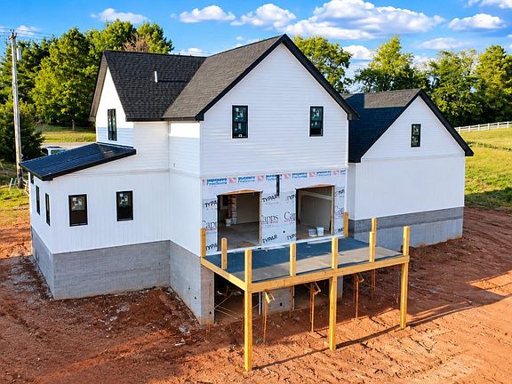 4th image of 2596 Fancy Farm Rd