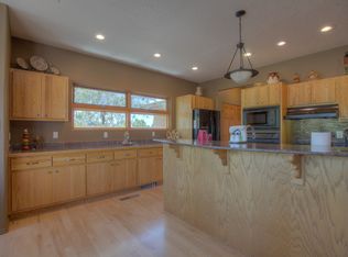 19 E West Dr, Los Lunas, NM 87031