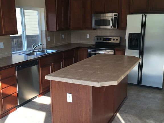2nd image of 16806 134th Avenue Ct E