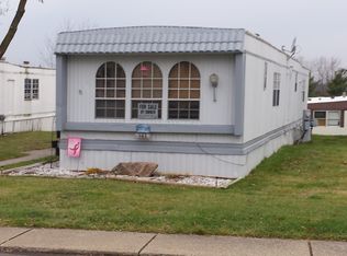 261 Traverse St, New Hudson, MI 48165