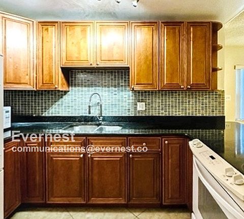 3rd image of 1000 S Semoran Blvd APT 209