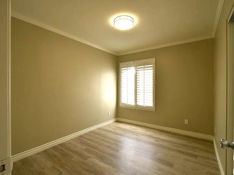 15507 Balsam Ct — Photo 8