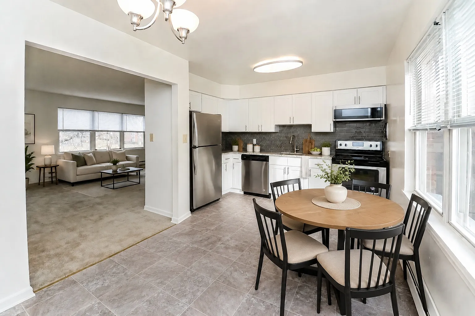 Eatoncrest Apartment Homes — Photo 3